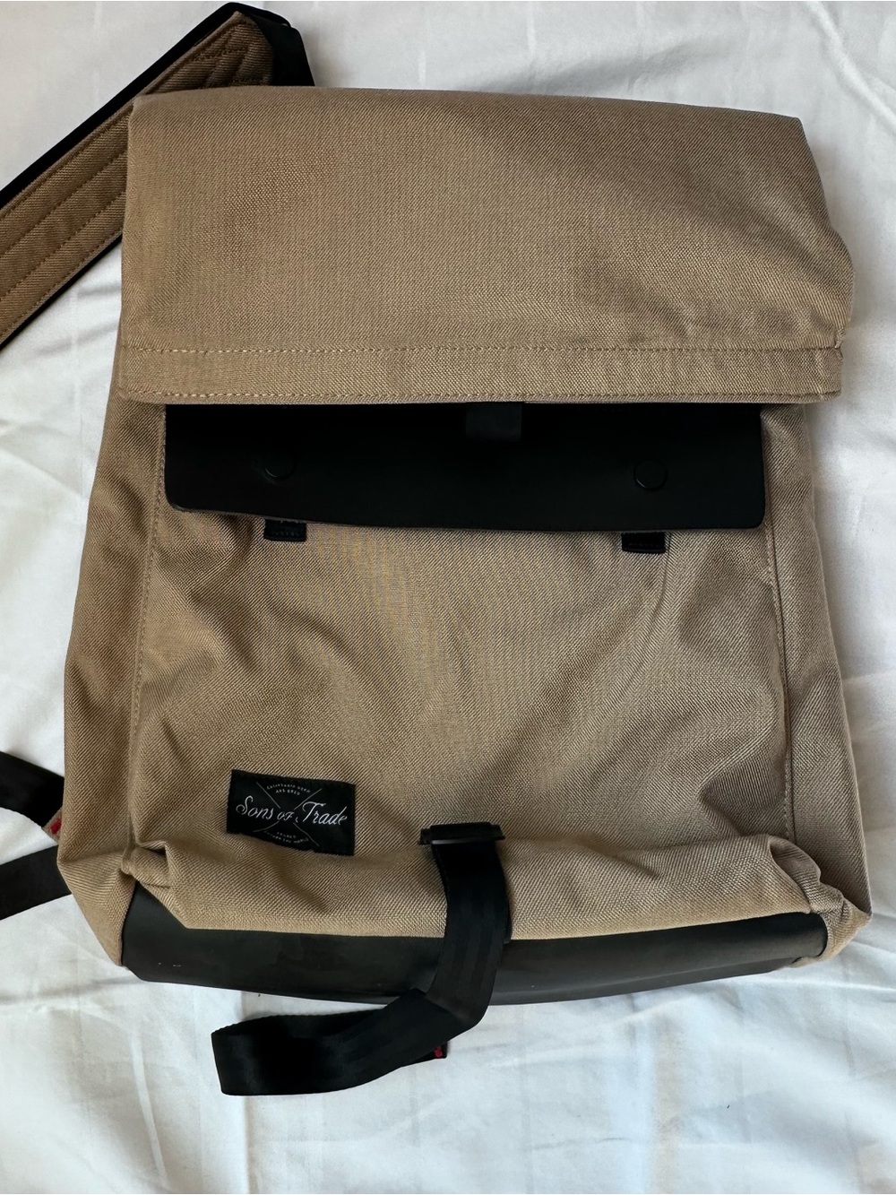 Sons of Trade Tactical Tote and Backpack sandstone Tan
